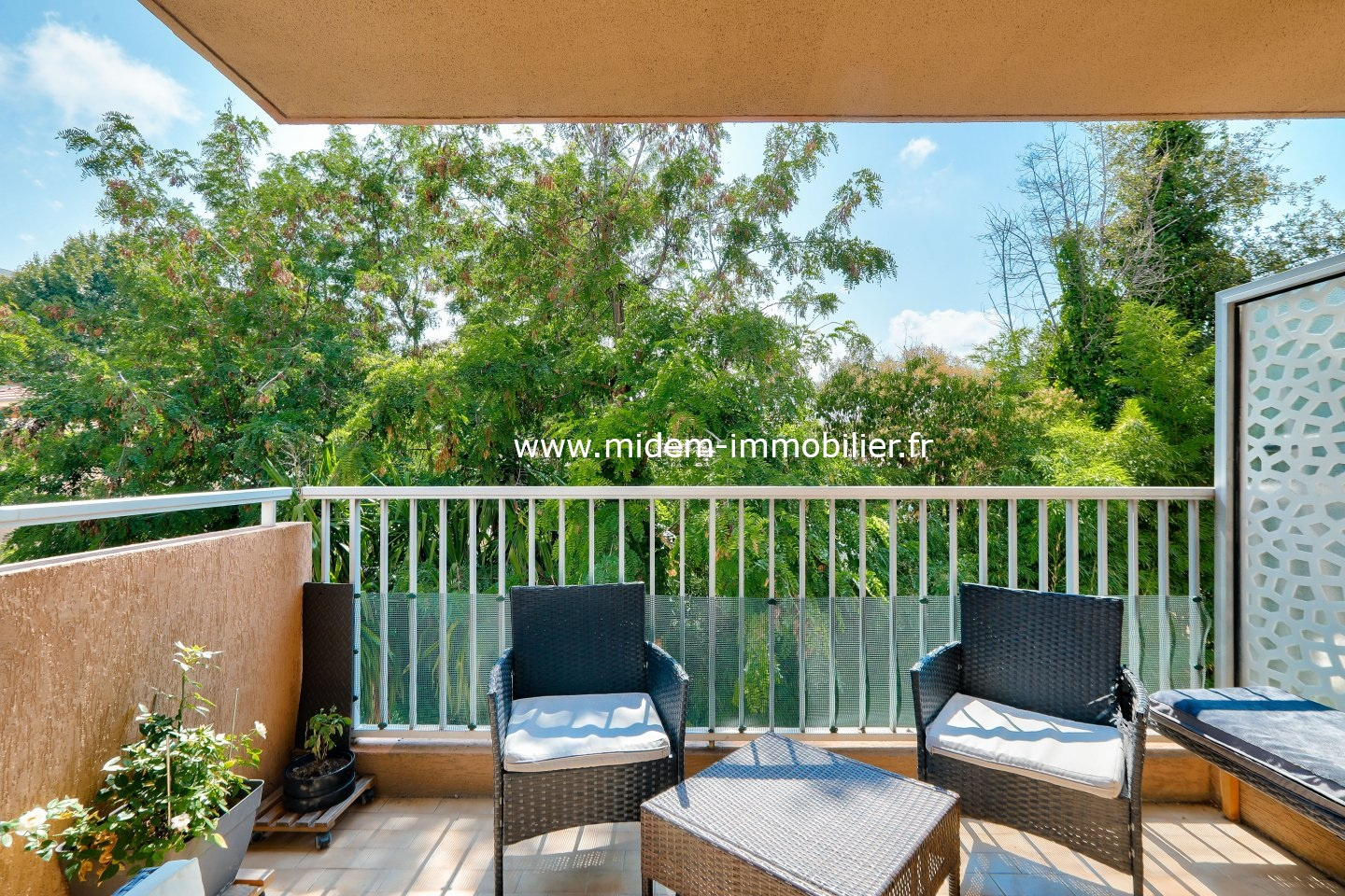 CROS CAGNES : Adorable 2 PIèces (51m2) Terrasses Calme Toute